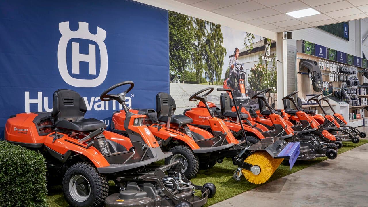 Ride On Mowers in Husqvarna Store